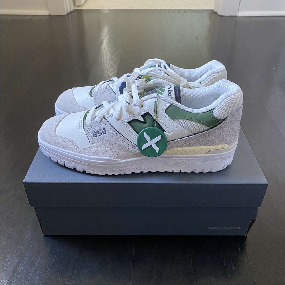 Womens New balance 550 Sea Salt Nori